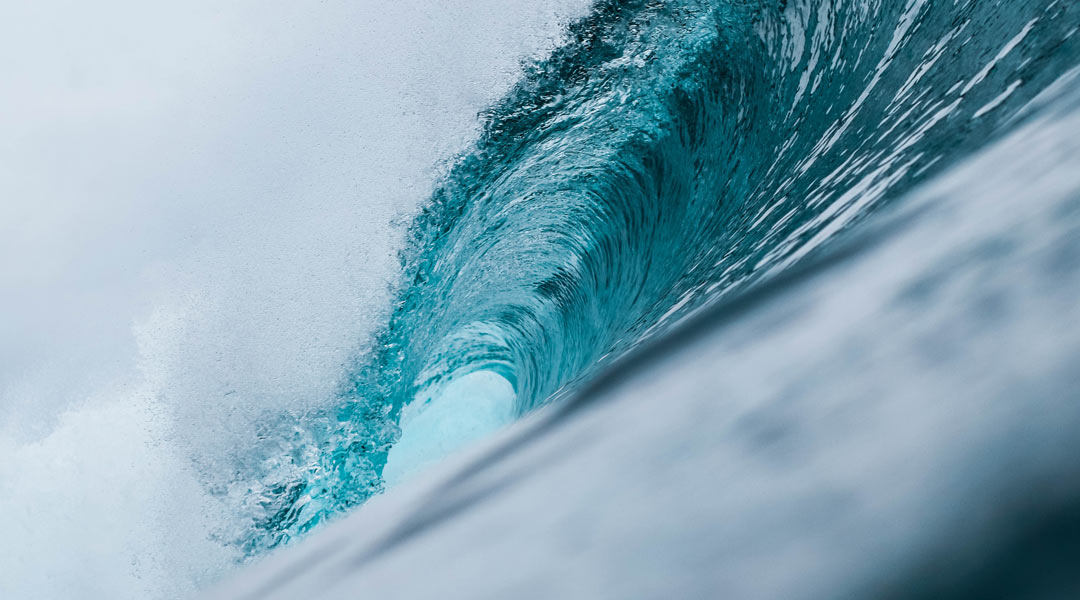 homes by the ocean waves